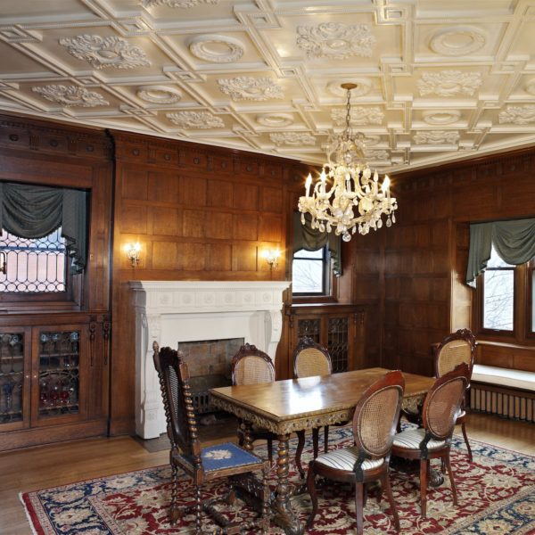 Ornamental ceiling decoration